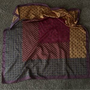 Silky satin retro design scarf